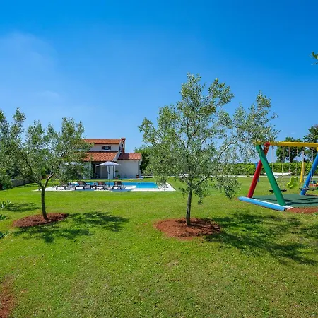 Casa de Férias House Zara Marčana