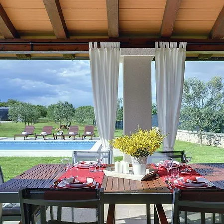 House Zara * Marčana