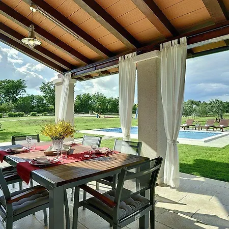 House Zara