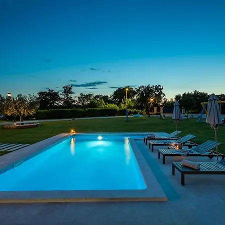 Casa de Férias House Zara Marčana