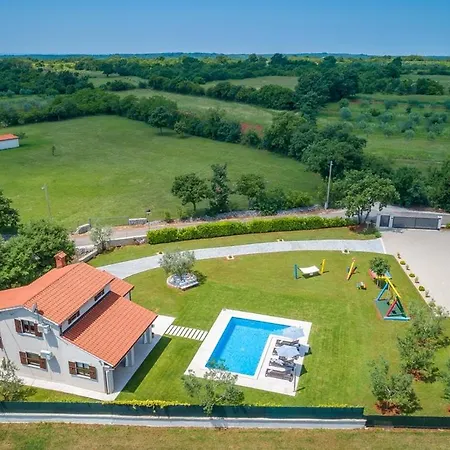 Zara Holiday home