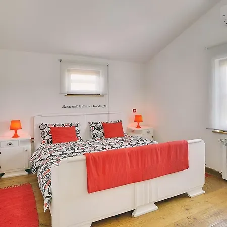Zara Holiday home